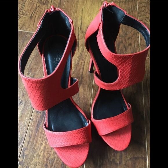 Charlotte Russe Orange 5” Ultra High Heels - Size 8 - Picture 7 of 11